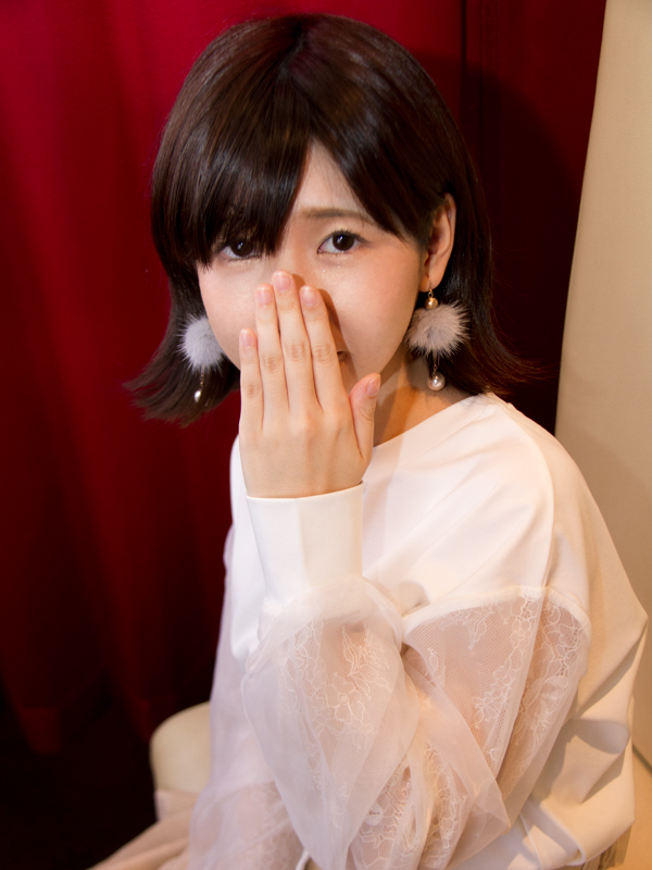 Distance・阪神尼崎 みゆう 19歳 T：147cm　B：84(D)　W：55　H：83